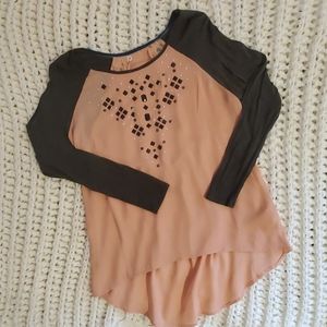 ❗2 for $20❗Pink and gray long sleeved blouse